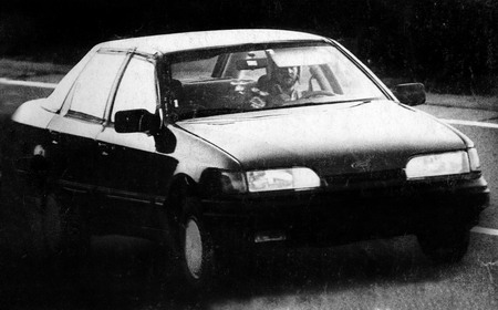 Первые серийные Ford Scorpio (MkI) 