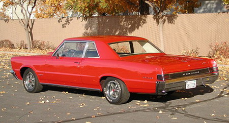 Pontiac GTO Sports Coupe '1965 вид сзади