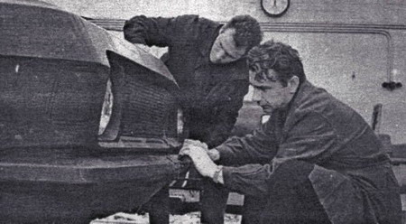 Авторы дизайна ГАЗ-24 Н. Киреев и Л. Циколенко